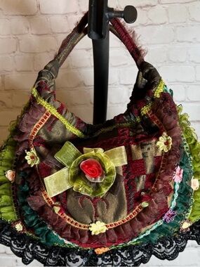 ❤️ VINTAGE HANDBAG